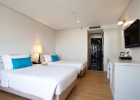 CH Hotel 4