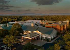 DoubleTree by Hilton Burlington Vermont 4