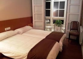 Hotel Montes 5