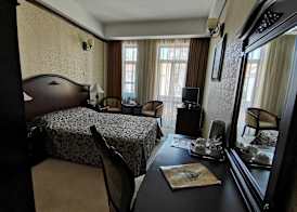 Hotel Carol 5
