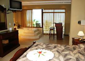 Paradise Jaco Beach Front 5