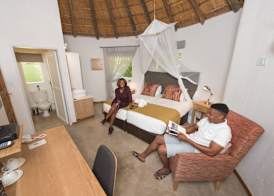 Sefapane Lodge and Safaris 5