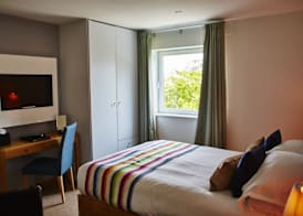 St Moritz Hotel and Cowshed Spa 5