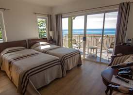 Treasure Cove Hotel & Restaurant 5