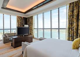 Johari Rotana 4