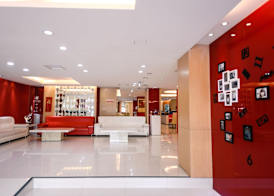 i-Deal Hotel 3