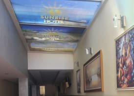 Sunrise Hotel Cameria 5