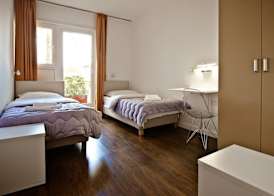 Hotel No-1 4