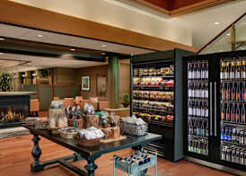 DoubleTree by Hilton Seattle Airport 5