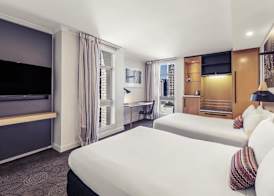 Mercure Brisbane King George Square 5