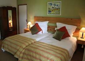Aanhuizen Guest House 3