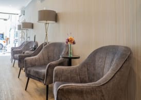 Dinya Lisbon Hotel 5