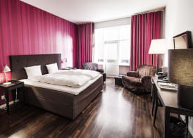 First Hotel Grand 4