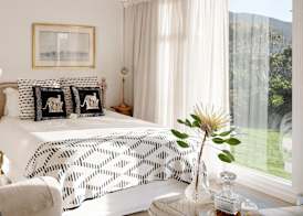 Kennedys Beach Villa 5
