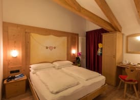 Hotel Ambiez 5