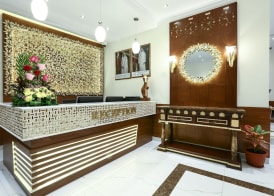 La Villa Suites Hotel 4