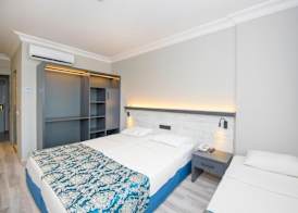 Golden Moon Hotel 3