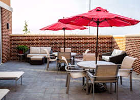 Hampton Inn-Pontiac 3