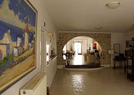 Eri Hotel 3