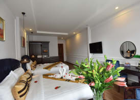 S Central Hotel & Spa 3