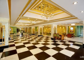 Hotel Clarks Shiraz 2