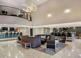 Best Western Plus Coalinga Inn 4