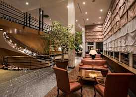 FlyOn Hotel & Conference Center 2