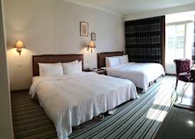 Days Inn by Wyndham Chiayi 5