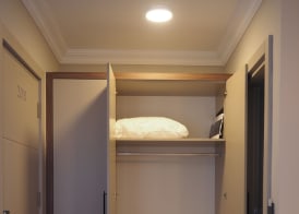 Zenia Hotel 5