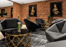Queen Boutique Hotel 3