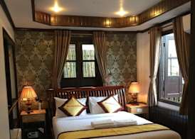 Merry Riverside Hotel 4