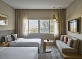 ERTH Abu Dhabi Hotel 3