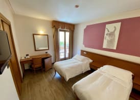 Crabun Hotel 4