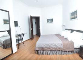 Hotel Corner 4