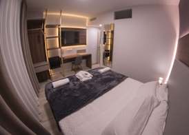 8room Hotel 5