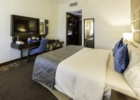 Howard Johnson Bur Dubai 4