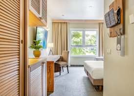 Bayside Boutique Hotel - Blue Bay Golf & Beach Resort 4