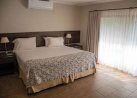 Yvy Hotel de Selva 3
