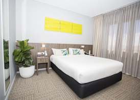 Ibis Styles The Entrance 3