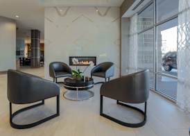 DoubleTree by Hilton Evansville 5
