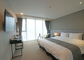 I-Jin Hotel 2
