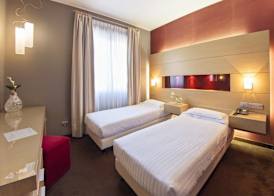 Inverigo Hotel 5