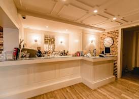 Green House Hotel & Restaurant 2