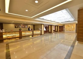 Ramada by Wyndham Bahrain 2