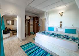 Nomad Beach Resort 3