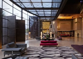 Hotel Unique 2