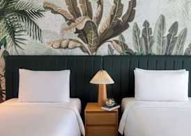 Yas Plaza Mangroves by IHG 2