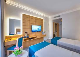 Lotus Grand Hotel 5
