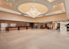 Ramada Plaza by Wyndham Lucknow 2