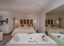 Sea Star Lodge 4